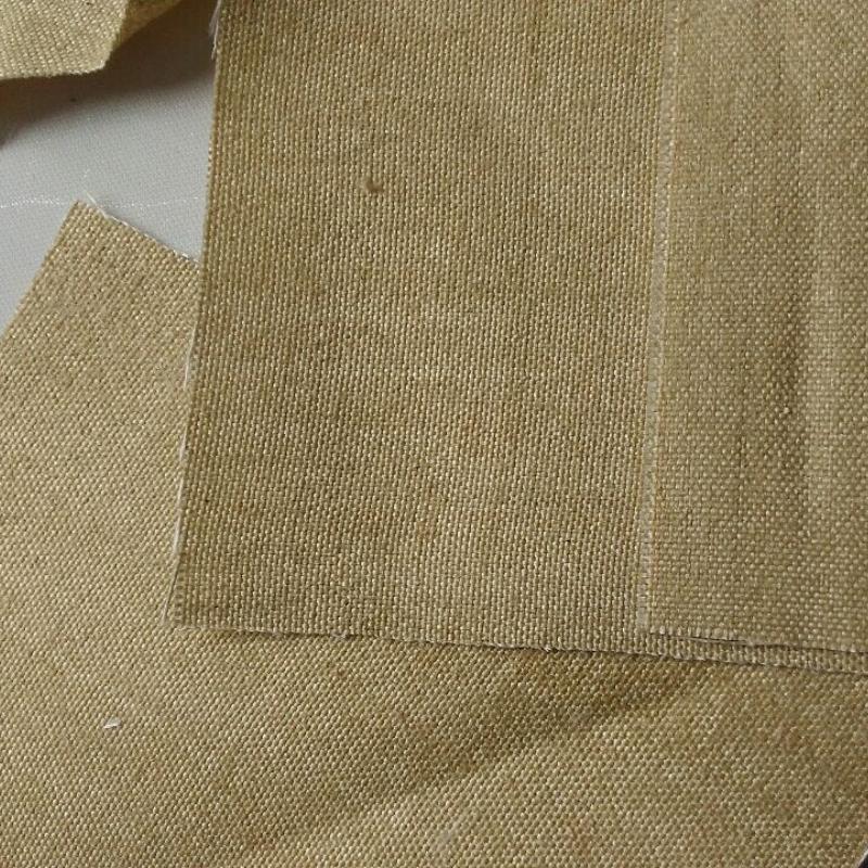 Wat zijn de typische toepassingen van glasvezeldoek met vermiculietcoating?